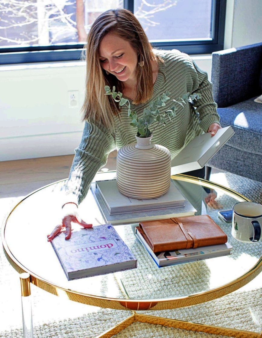 How to style a round coffee table